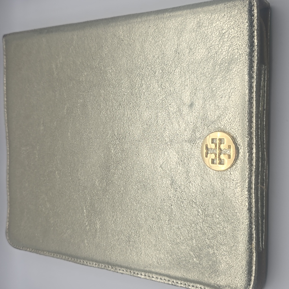 Tory Burch Metallic Gold & Brown Small Tablet Sleeve Case (9IN L x 7IN W)(EUC)✨️